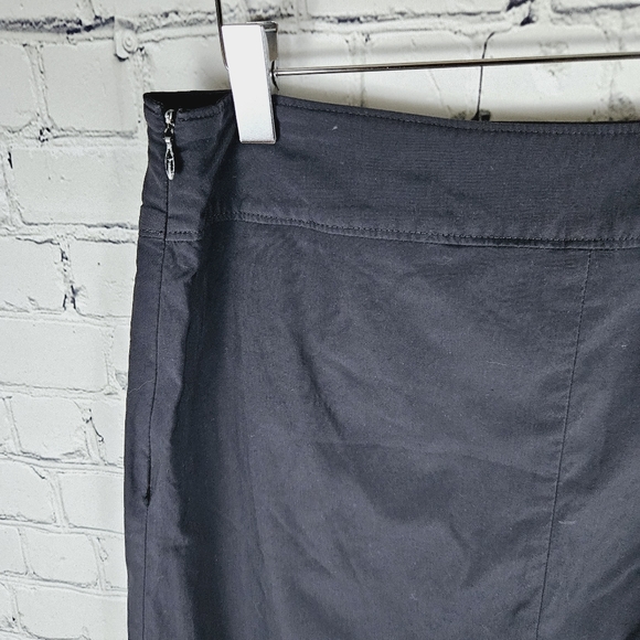 PATAGONIA | nylon casual long side zip & zip front slit skirt - Picture 5 of 10